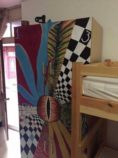 Three Legged Frog Hostel(Beijing Tian'anmen Dashilan)