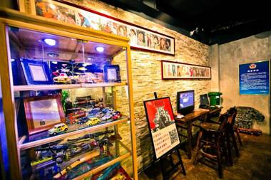 Nostalgia Hotel Beijing- Yonghe Lama Temple