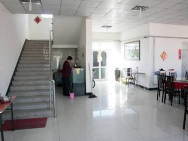 Lao Zhang Inn Long Qing Xia