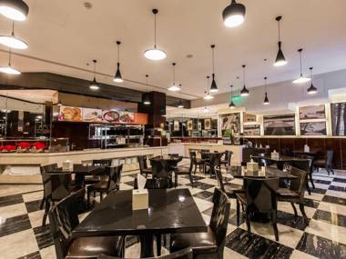 Palace Hotels Beijing Yongfeng Nan(S) Subway Station