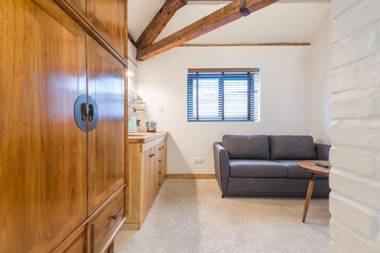 The Orchid Hotel - Old Town & Drum Tower