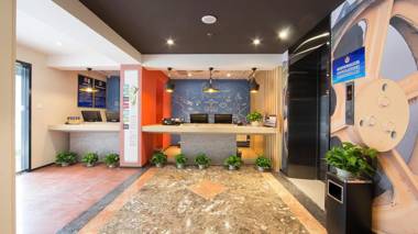 ibis Beijing Tiantandongmen Metro Station Hotel