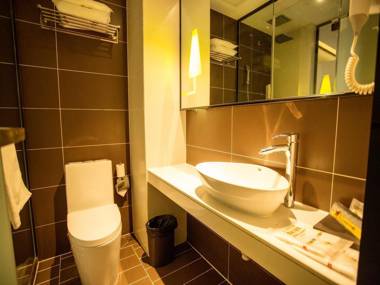 Iu Hotel Beijing Tongzhou Dbc Town Branch