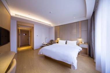 JI Hotel Beijing West Railway Station South Square