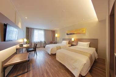 Home Inn Plus Beijing Chaoyangmen Beixiaojie