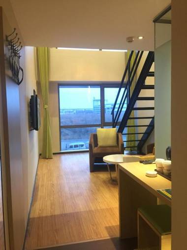 IU Hotel Beijing Life Science Park Station