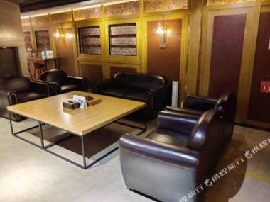 James Joyce Coffetel·Beijing Mentougou Government Xinqiao Street