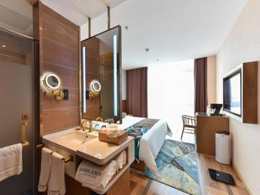 James Joyce Coffetel·Beijing Happy Valley Fatou Metro Station