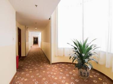 GreenTree Inn Beijing Tiantan Songjiazhuang Metro Station