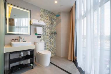 Xana Lite· Beijing Shuangqiao Farm