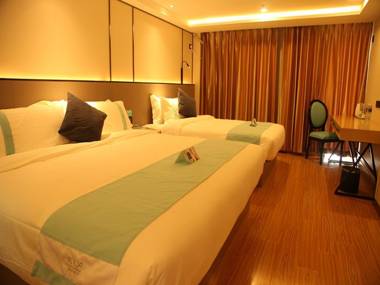 Xana Lite Beijing Shunyi Fengbo Metro Station