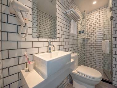 Hi Inn (Beijing Zhongguancun Wudaokou)