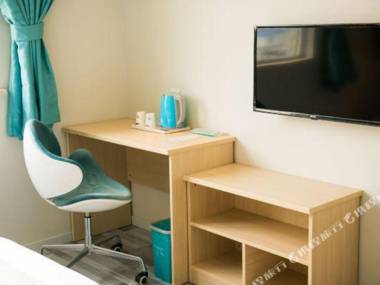 pai Hotel (Beijing Shahe Metro Station)