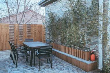 Hidden in the World (Winter Olympic Town) - Crabapple No.4 Courtyard