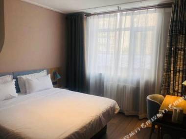 Home Inn (Beijing Guomao Shuangjing Metro Station)