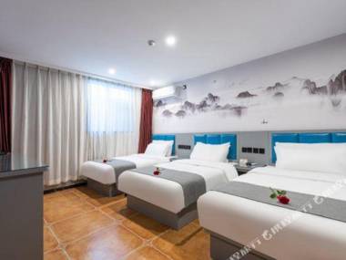 Super 8 (Beijing West Gongyi Bridge)