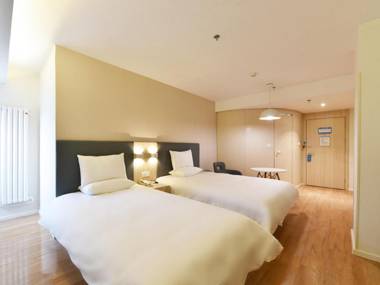 Hanting Hotel Beijing South Station You'anmen