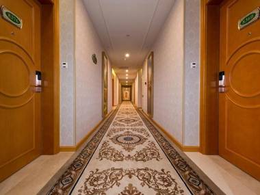Vienna Hotel Beijing Jiugong