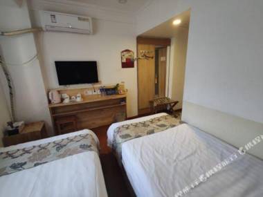 Joy Inn & Suites (Beijing Chongwenmen)