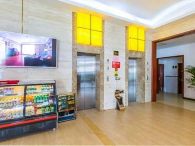 China Electronics Huajing Business Hotel