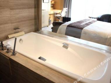 C-Kong International Hotel