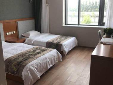 Dongxing Business Hotel