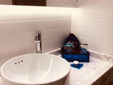 Rose Star Moon Selected Hotel