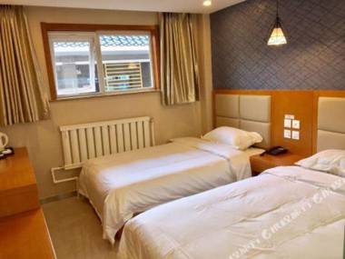 Super 8 Hotel (Beijing Guozhan Xiangheyuan)