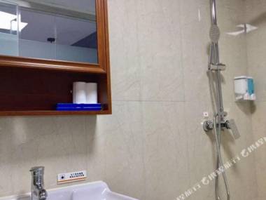 Super 8 Hotel (Beijing Guozhan Xiangheyuan)