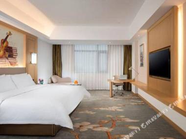 Vienna International Hotel (Beijing Tiantan Hospital Huaxiang Dongqiao Subway Station Store)