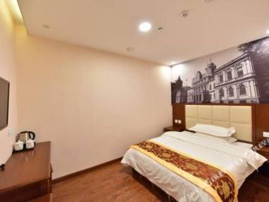 Fast Eight Hotel(Bird's Nest Olympic Sports Center Subway Station)