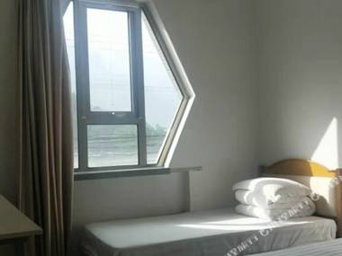 Duqingchen Youth Hostel
