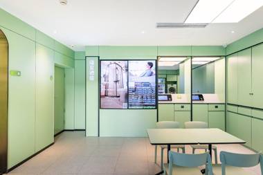 Hi Inn Beijing Daxing Huangcun Railway Station and Metro Station