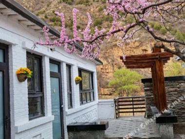 Shuiwan Buluo Resort