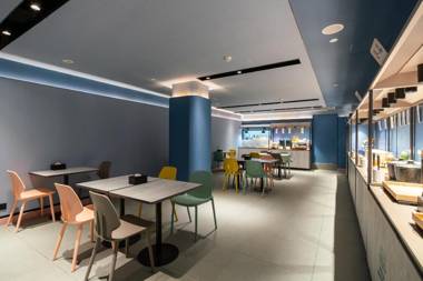 Hanting Hotel Fengtai Railway Station