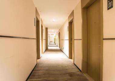 City Comfort Inn Beihai Yintan International Ferry Terminal