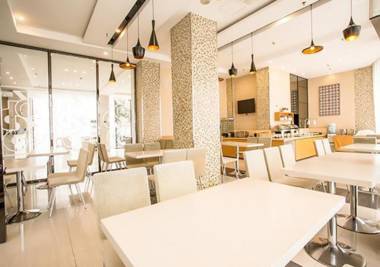 City Comfort Inn Beihai Old Street Seaview