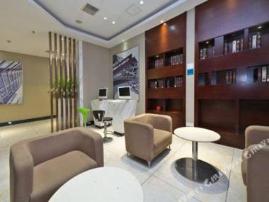 Oriental Holiday Hotel