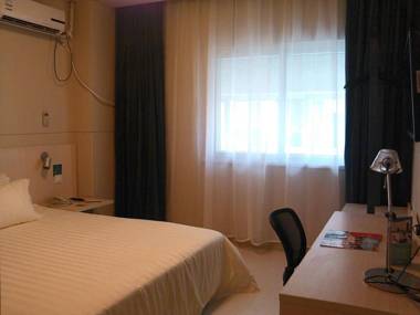 Jinjiang Inn Baotou Railway Station