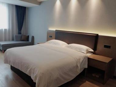 GreenTree Inn Jiangsu Suzhou Changshu Fuchunjiang International Qipeicheng Road Express Hotel