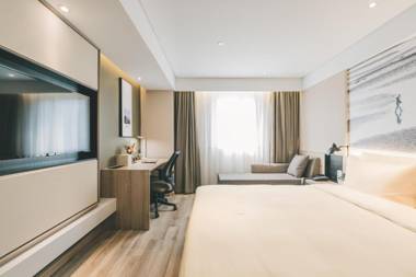 Atour Hotel Changshu Changjiang Road Branch