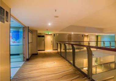 City Comfort Inn Liuzhou Wuxing Walking Street Zhonghuan Tower