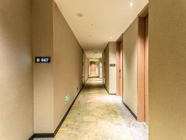 Borrman Hotel Luzhai County Yingbing Road