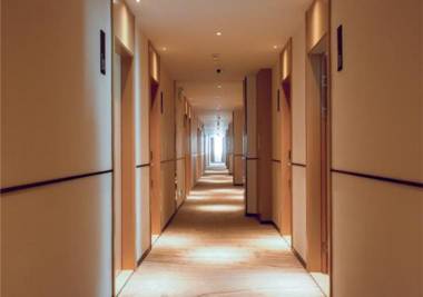 City Comfort Inn Honghu Huijin Wealth Plaza Golden Sunshine