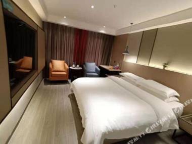 Xiangyin meets Sicilian Fashion Hotel