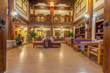 Shangri-La E-Outfitting Boutique Hotel