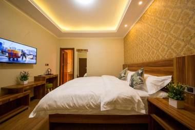 Shangri_La Lamtin Youth Hostel