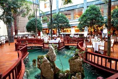 Howard Johnson Tianyuan Jiuzhaigou Resort