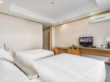 Jiuzhaigou Xianchi Hotel