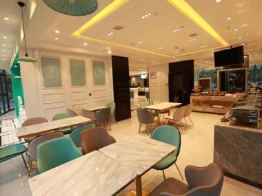 Xana Hotelle Zhongyang Nan Street Red Star Macalline